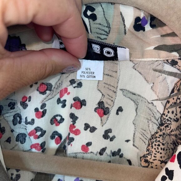 Caribou Vintage Womens Camp Shirt Size Large Cheetah Floral Print Button Down - Picture 6 of 10